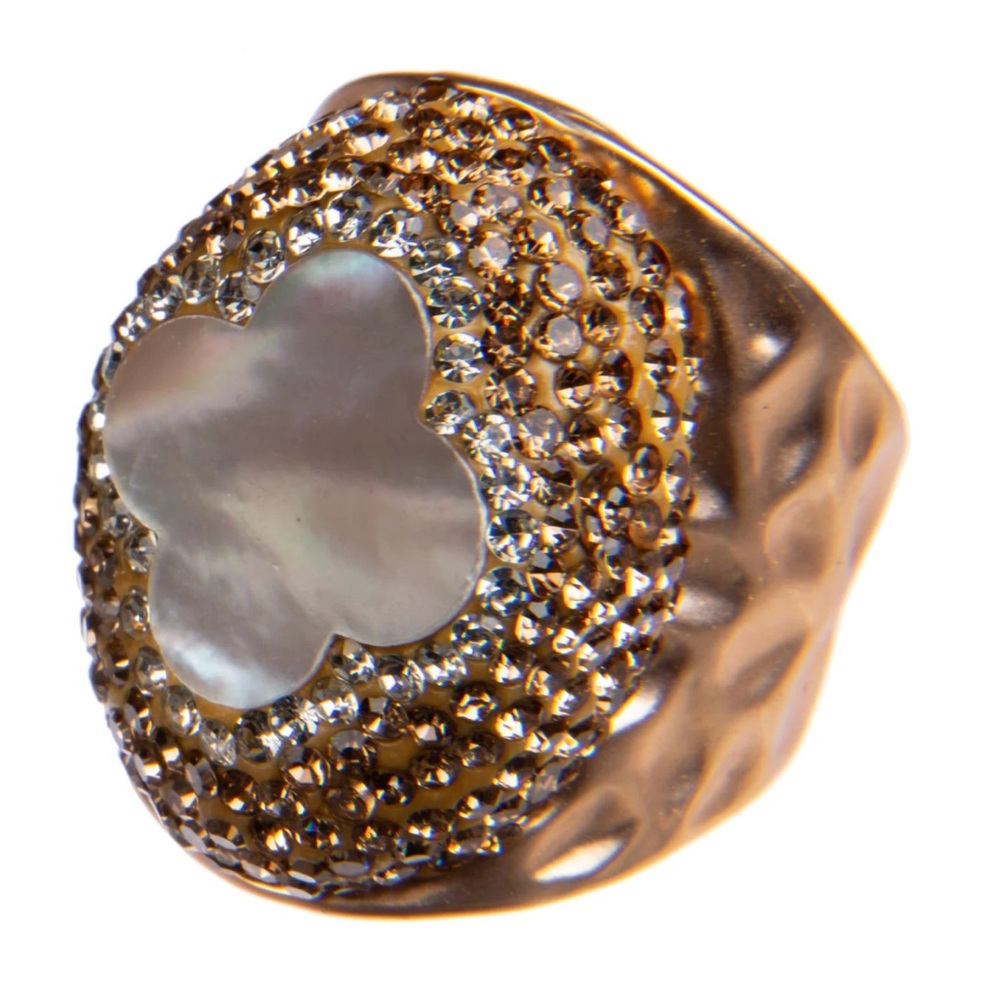 Magnificent rose gold ring with mother of pearl and Swarovski crystals size 7-8